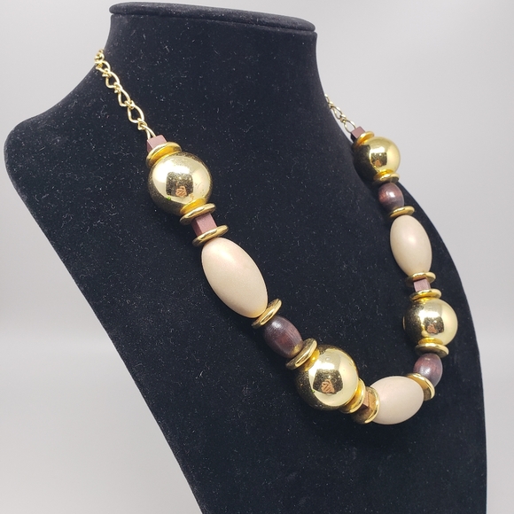 20" Beaded Gold-Tone Statement Necklace - Picture 3 of 8